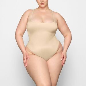 NWOT Skims Simply Bare Scoop Body Suit Sand Size Xl Kim Kardashian